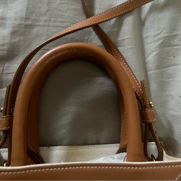 Celine Tote Crossbody - Picture 5 of 7